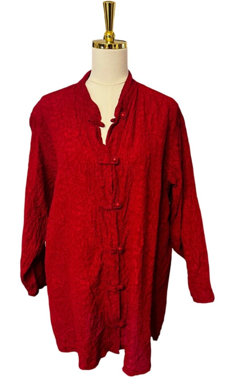 URU 100% Silk Textured Jacket Tunic Red Mandarin Collar Frog Closure Made in USA